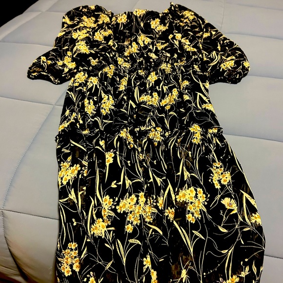 Silly fun style business casual - Picture 1 of 1